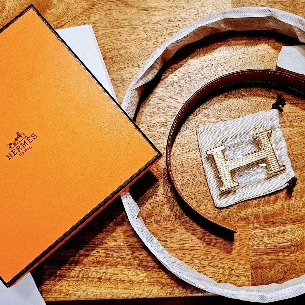 Hermès H Belt Buckle & Reversible Leather Strap – Brand New